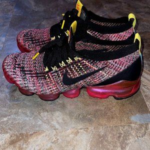 Women’s VaporMax Nike Sneakers